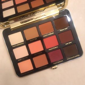 Too Faced Just Peachy Mattes Palette